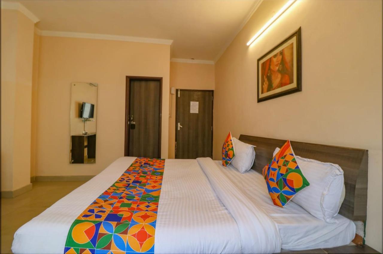 Hotel Golden Sunrise Inn Amritsar Exterior photo